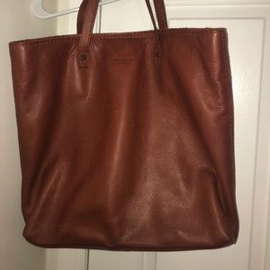 American leather co. Hand bag. Like new.
